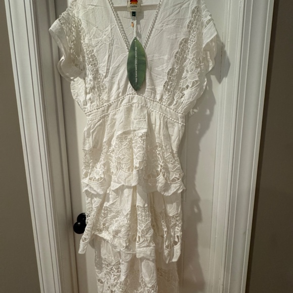 FARM Rio NWT Richelieu Midi White Dress Size M - Picture 4 of 7